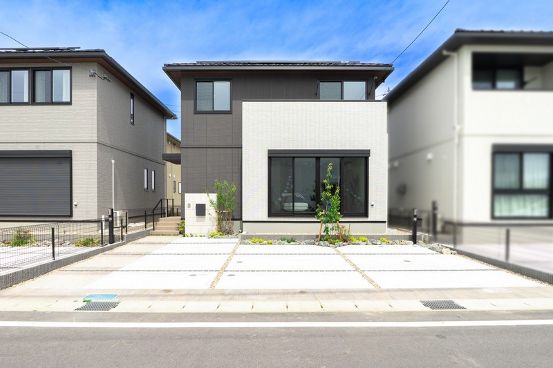 【岡崎駅南土地区画整理】72街区
6-4