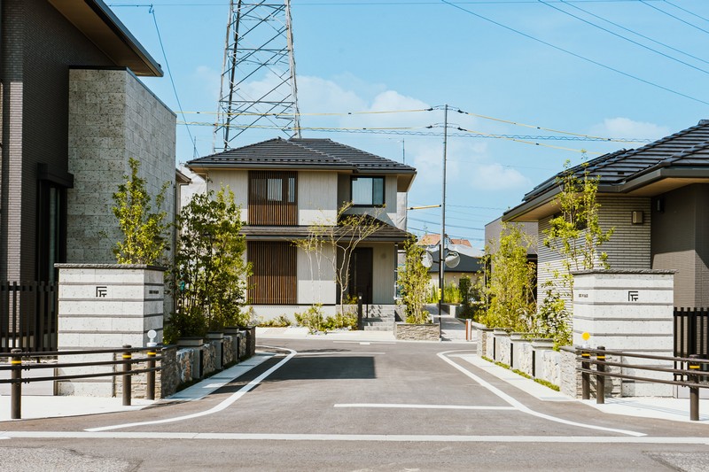 【築のまち】
モデルハウスと建売住宅が完成し、街の雰囲気を体感いただけます。