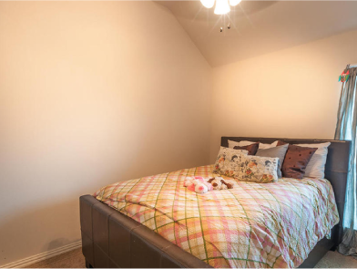 Guest Bedroom（寝室）