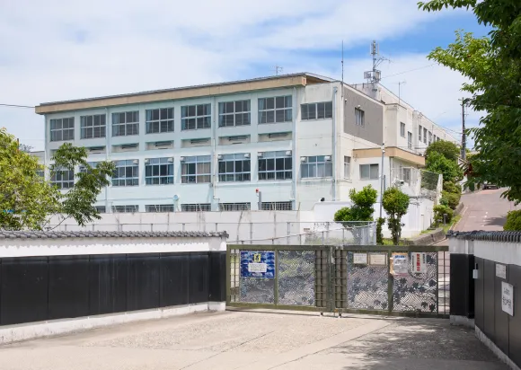 市立有松中学校