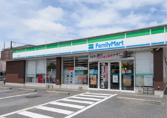 ファミリーマート清水山店